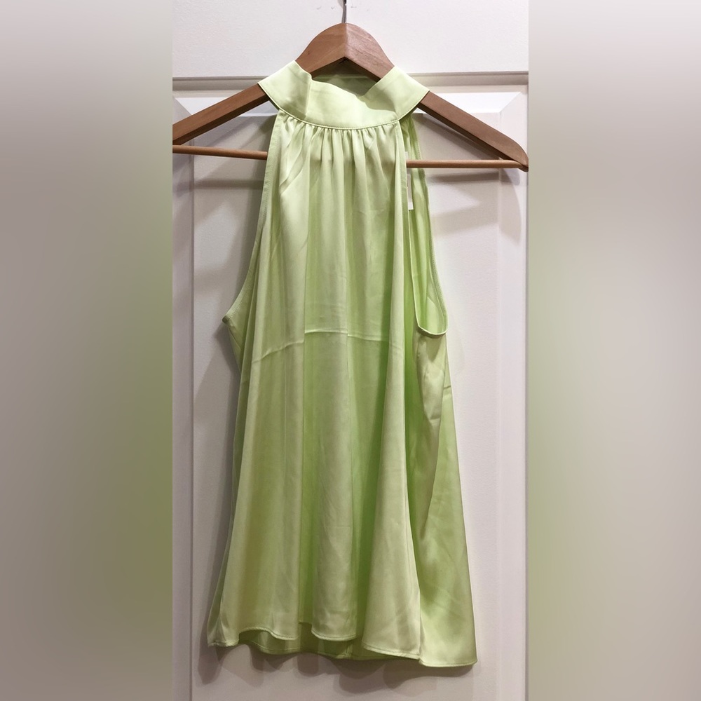 NWT Express women’s halter top. Sorbet light lime green. Size M